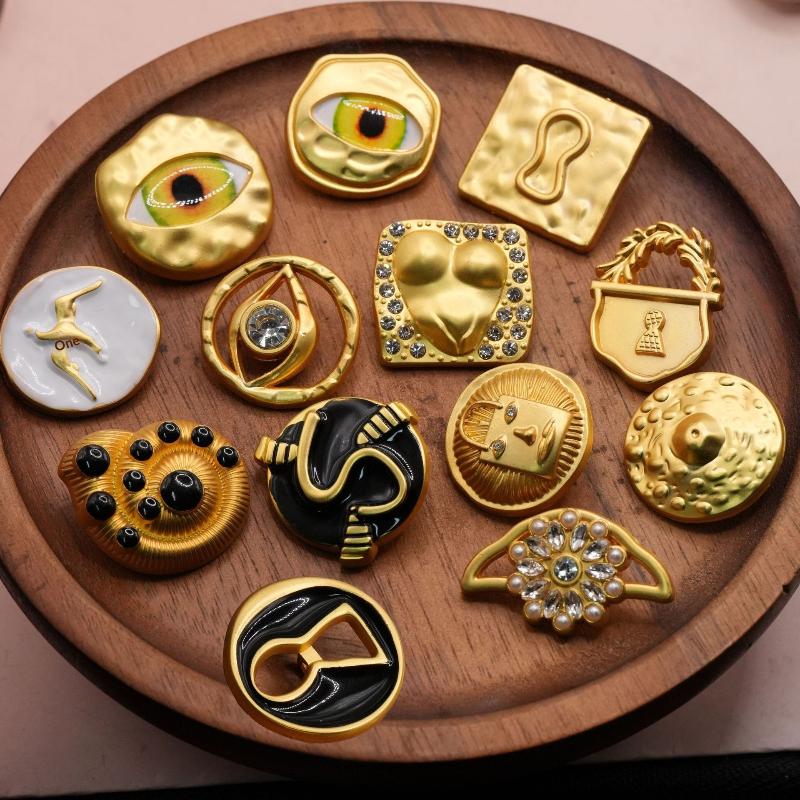 Craft Embellishment - Bottone Vintage in Metallo a Forma