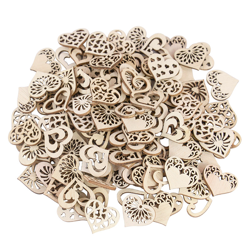 Craft Embellishment - 50/100 pz Modello di Cuore Scavato